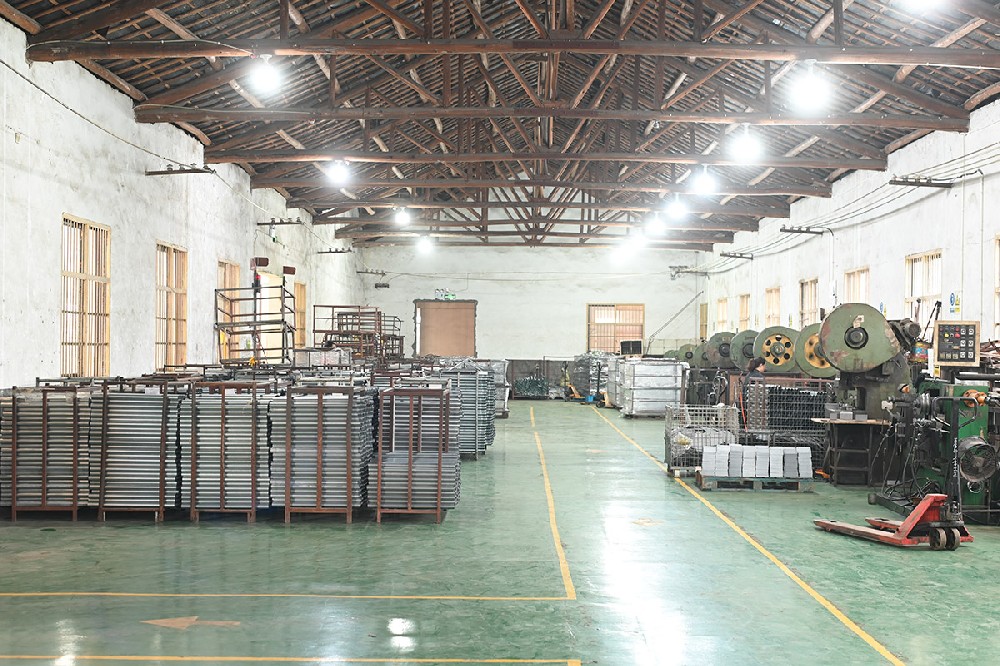 Jinhua carried industry and trade co., Ltd.